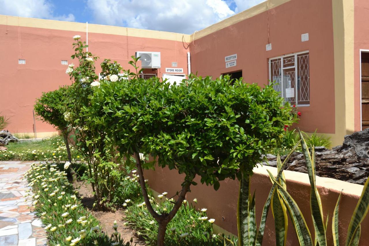 Seelo Guest Accommodation Letlhakane Exterior photo